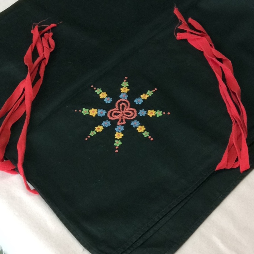 FINAL SALE PRICE Black Embroidered Bridge TCloth w/Ties
